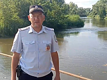 Оренбургский полицейский спас тонувшую в реке 12-летнюю девочку