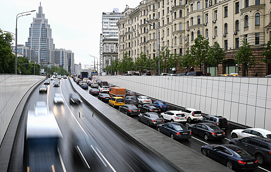 Движение в центре Москвы перекроют не несколько дней
