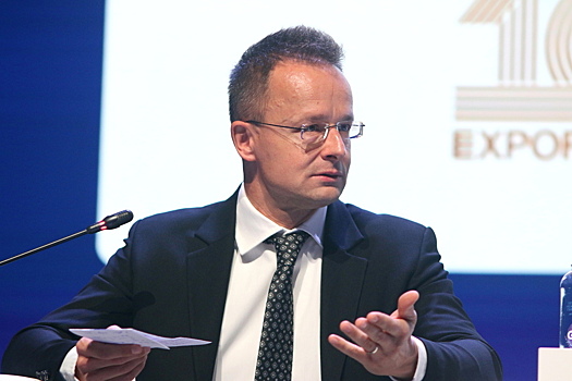 Стало известно, что ответит Венгрия Трампу на просьбу прекратить закупку нефти РФ