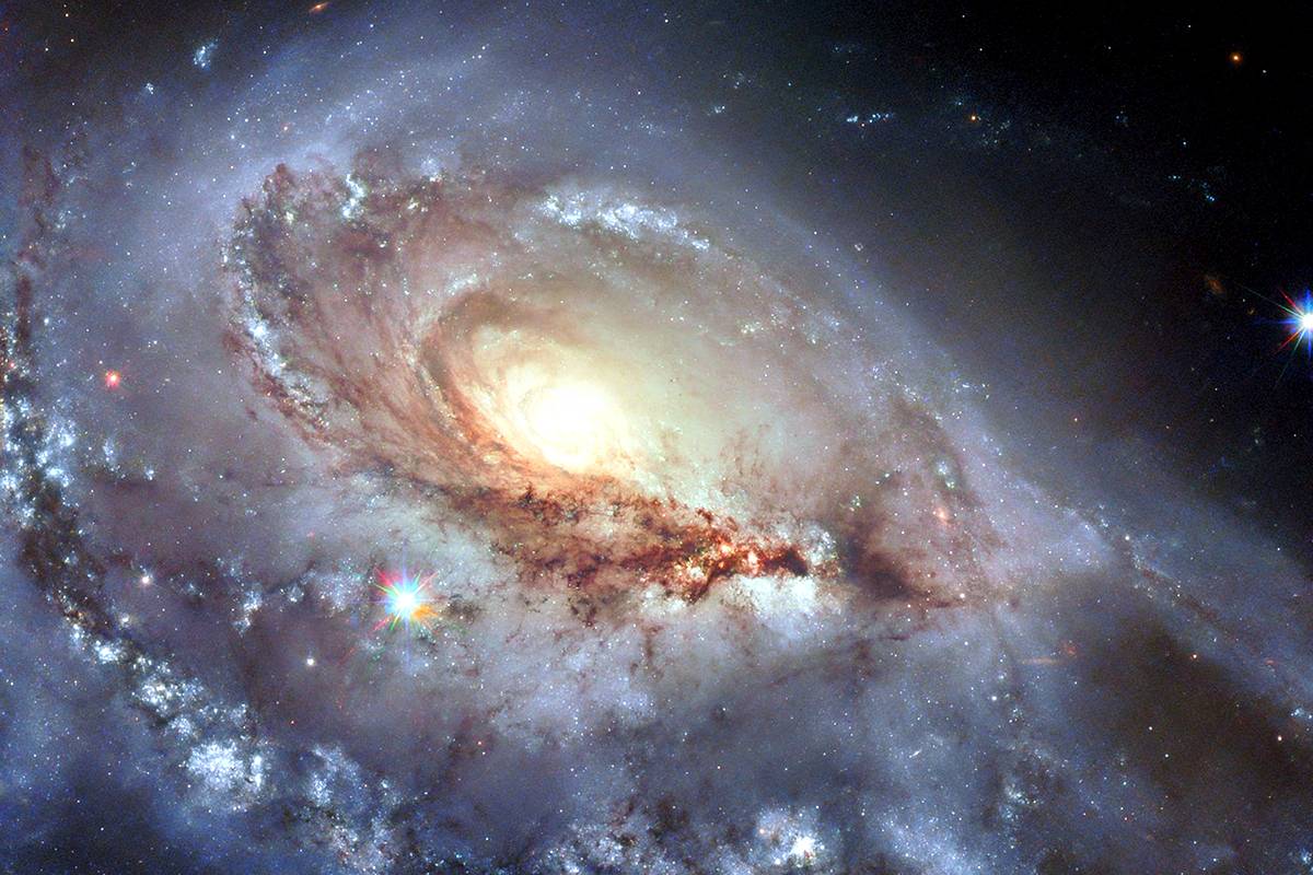 В центре галактики обнаружено загадочное свечение