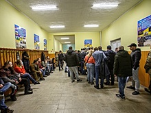 Литовкин: Киев расширяет программу добровольной мобилизации из-за нехватки людей