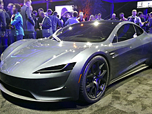 Глава OpenAI потребовал вернуть $50 тысяч за так и не представленный Tesla Roadster