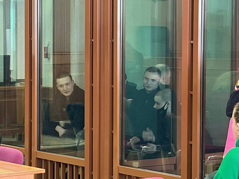 В Екатеринбурге посадили группировку вымогателей, в которой участвовал росгвардеец