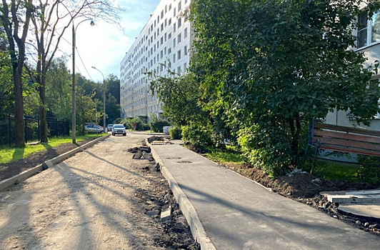 Во дворах района Старое Крюково будет заменено почти 11 тысяч кв. метров асфальта