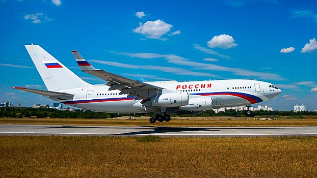 Второй серийный Ил-96-300 совершил первый испытательный полет