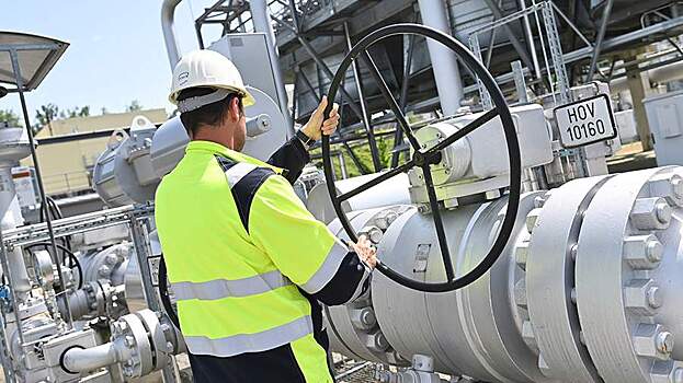 Европе предрекли проблемы с запасами газа к концу 2023 года