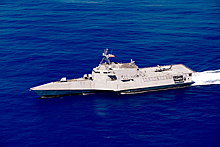 Флот США у китайских берегов разгневал Китай