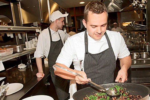 Повара из России и Франции встретились на одной кухне