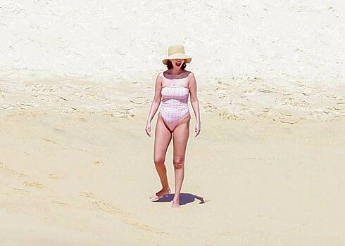 Фигуру Селены Гомес оценили словами «60-летняя мексиканская бабушка»