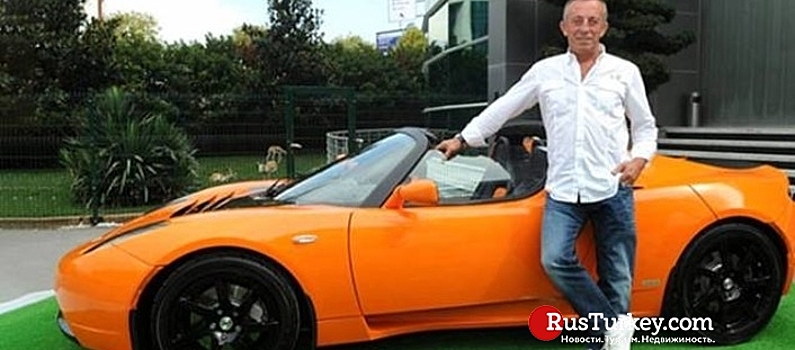 Турецкий миллиардер Али Агаоглу распродает элитный автопарк