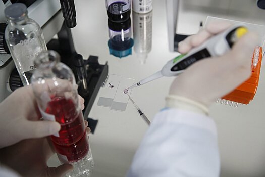 СВР: Еврочиновники пытаются дискредитировать российскую вакцину от COVID-19