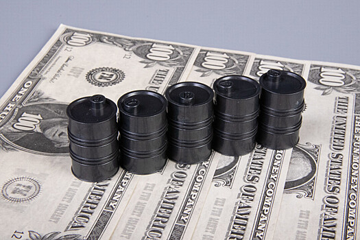 Цены на нефть снизились после переговоров России и Украины