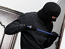 Как защитить квартиру при отъезде