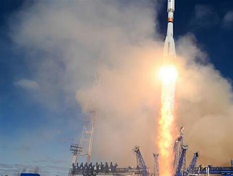 Самарский "Союз-2.1б" с военным спутником успешно стартовал с Плесецка