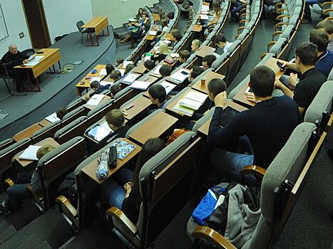 Минобрнауки РФ планирует увеличить объем преподавания истории в вузах