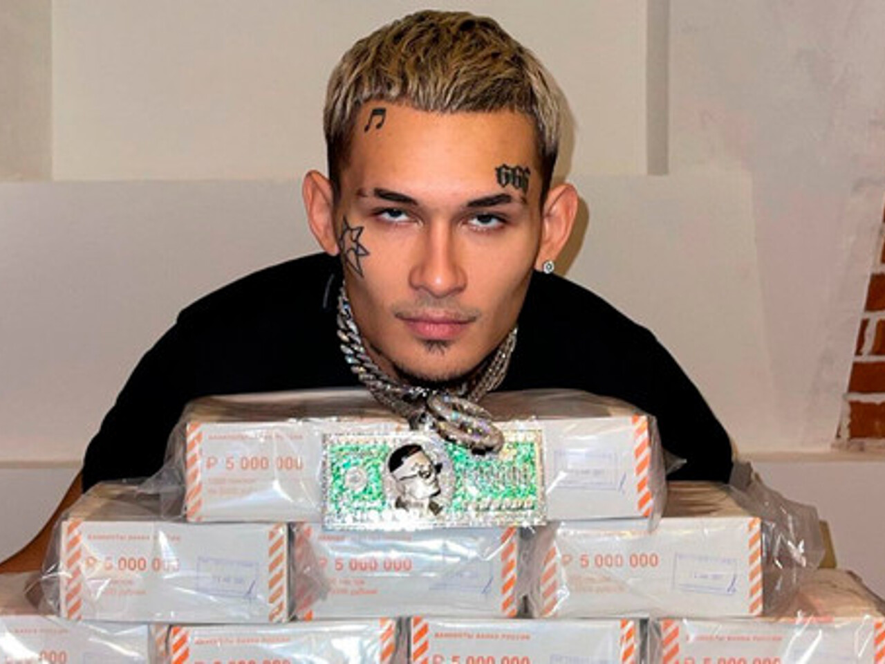 Моргенштерн тагирович. Моргенштерн 2022. Как живет моргенштерн. Дом моргенштерна в москве 2022. Алишер моргенштерн 2021.