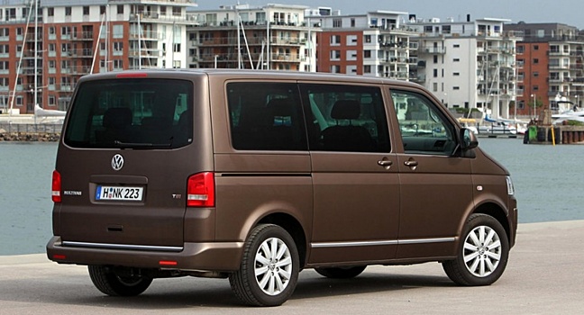 Эксперты рассказали о легендарном микроавтобусе Volkswagen Multivan