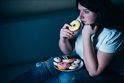 Назван способ перестать заедать стресс