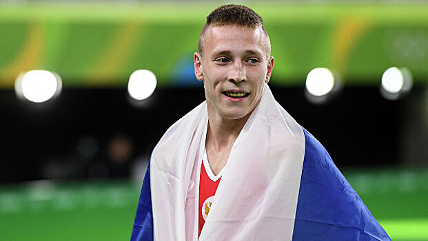Российский гимнаст Аблязин завоевал золото чемпионата Европы в опорном прыжке