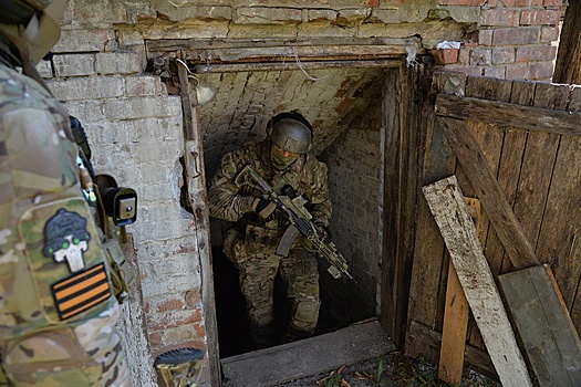 Бойцы ВС РФ нашли в Сумской области подвал, заваленный телами солдат ВСУ