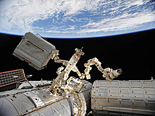 На МКС готовят полет к дальним планетам