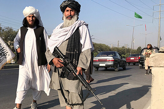 Жители Афганистана - о жизни при "Талибане", эмиграции и коррупции
