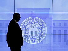 Доллар дорожает в ожидании назначения нового главы ФРС США
