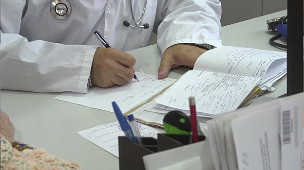 В Яр-Сале врачу-оториноларингологу готовы предложить зарплату в 150 тысяч рублей и хороший соцпакет