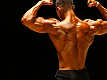 Спортдайджест: игры силачей в Сибири, гребцы Оксфорда и Кембриджа, мотогонщик Росси пересел в болид