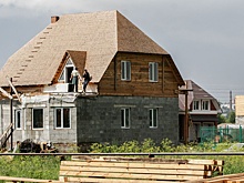 Спрос на строительство индивидуальных домов в Омске за год вырос на треть