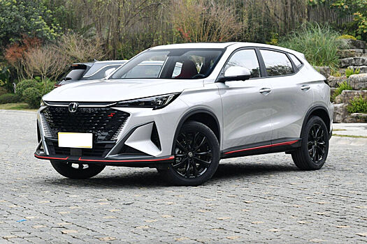 Changan выведет на рынок РФ X5 Plus, из которого не сделали "Волгу"