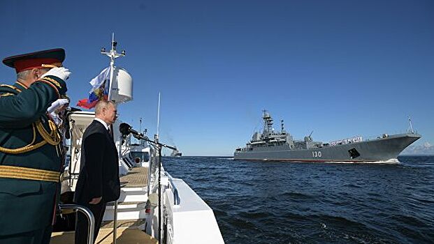 В Петербурге завершился Главный военно-морской парад