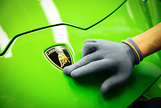 Завод Lamborghini обеспечен заказами на суперкары до весны 2022 года