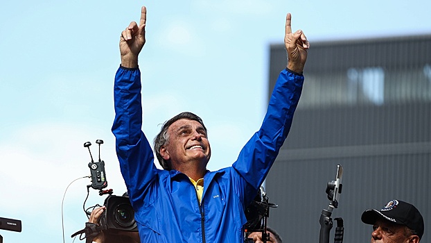 Reuters:  Болсонару повторно арестован за попытки снять электронный браслет