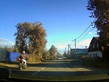 Столкновение мотоциклиста с легковушкой попало на видео