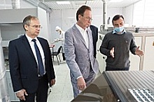 Префект Зеленограда посетил предприятие АО «НИИ «Элпа»