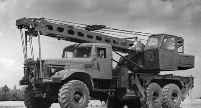 Какие автокраны выпускали в Иваново для военных нужд?