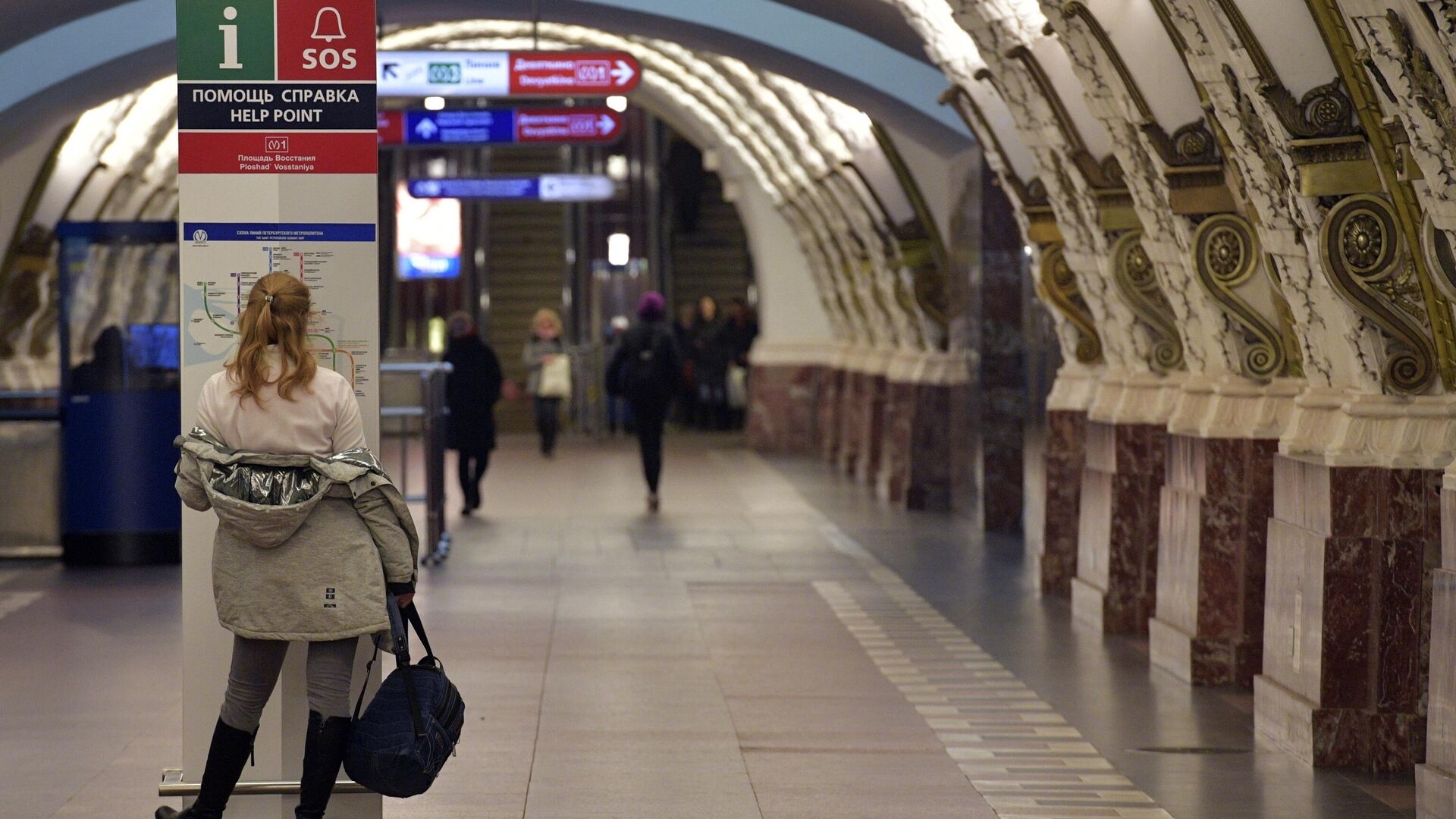 Пассажиры метро Санкт-Петербурга переплатили за проезд