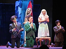 На Чеховском фестивале показали цирковую версию пьесы Шекспира "Мера за меру"