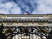 «Снимаю шляпу»: экономист восхитился работой ЦБ в условиях санкций