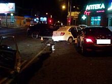 В Ставрополе столкнулись четыре авто по вине злостного лихача