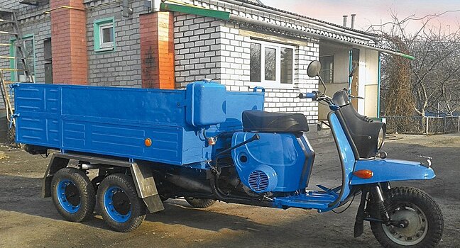 В Сети вспомнили мотороллеры “Муравей” с пятью колесами