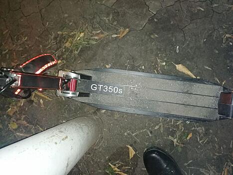 Челябинец на электросамокате пострадал в аварии