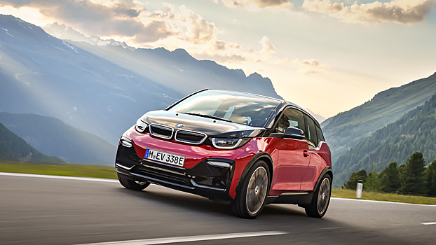 Энергетик: тест-драйв электро-хэтча от BMW