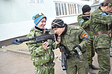 Пожарные потушили горящие бытовки в Новой Москве