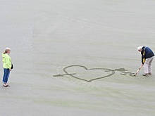 Около 14,5 тысяч супружеских пар в этом году отметили 50 и более лет совместной жизни