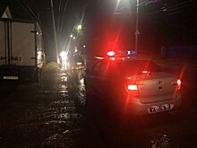 Подросток за рулем врезался в столб. Пострадали трое его приятелей