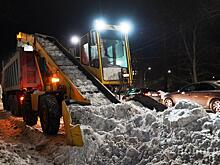 Порядка 5000 кубометров снега за сутки вновь вывезли из Вологды
