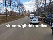 В Петрозаводске 80-летний водитель умер за рулем после сердечного приступа