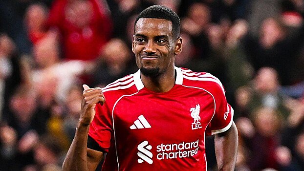 Слот о неназначенном пенальти на Исаке в матче с «Челси»: «В ЛЧ такой поставили бы. У АПЛ другие стандарты»